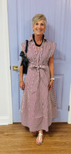 The Arabella Dress (Burgundy)