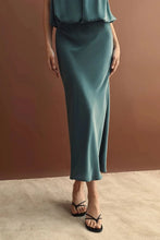 The Bennett Skirt (Teal)