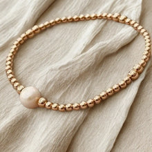 The Claire Freshwater Pearl Bracelet