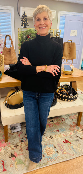 The Rosie Sweater (Black)