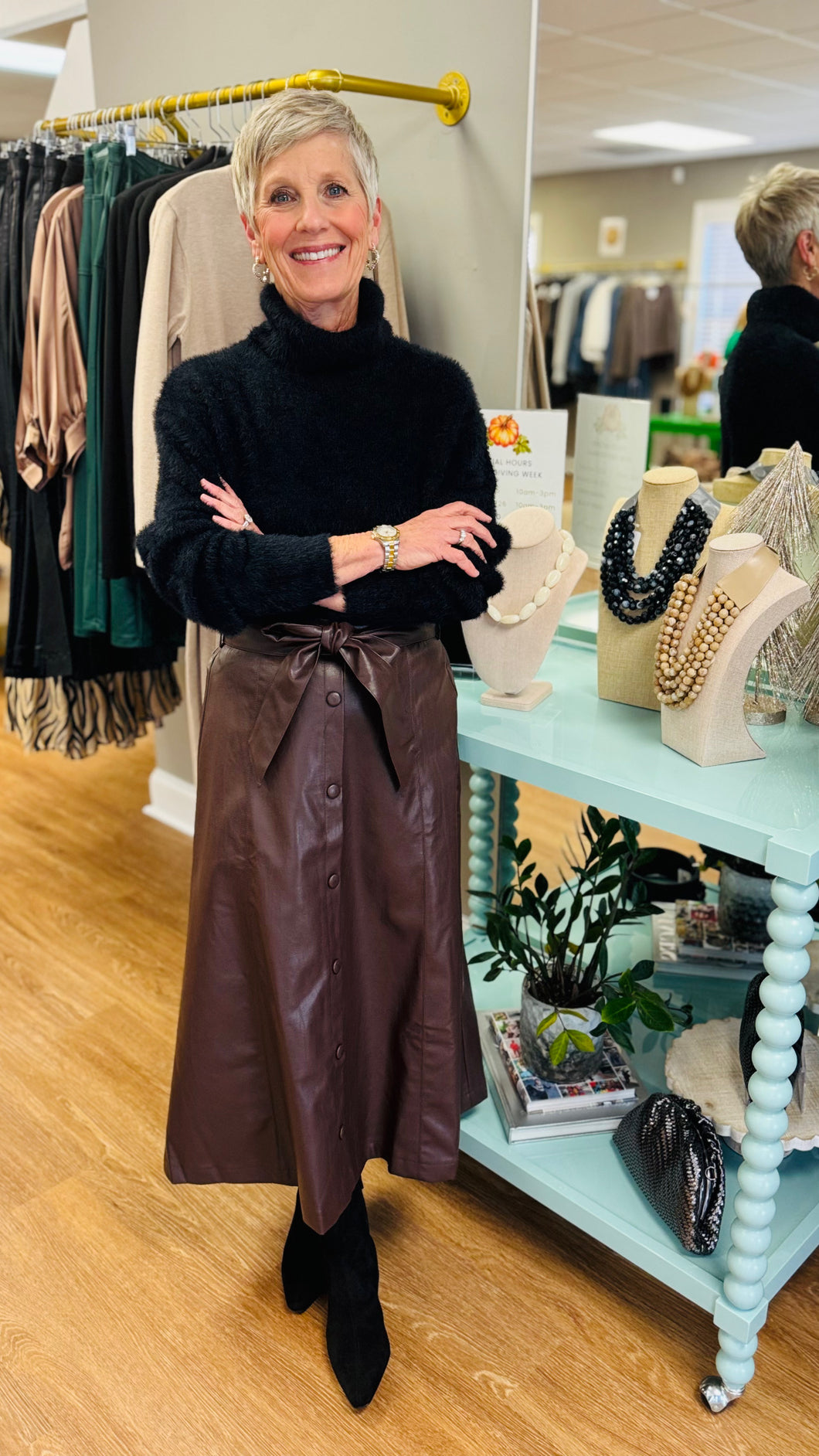 The Tully Sweater (Black)