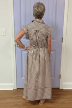 The Arabella Dress (Brown)