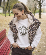 The Angie Vest (Reversible Leopard/Cream)