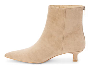 The Genesis Boot (Tan)