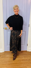 The Chase Skirt