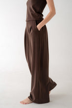 The Curtis Pant (Coffee Brown)