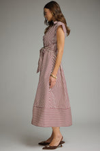 The Arabella Dress (Burgundy)