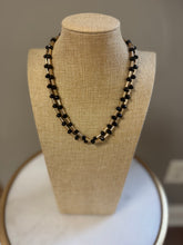 The Ivey Necklace (Black)