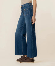 Meg Patch Pkt Jean by Kut from the Kloth (Resolution)