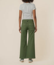 Meg Wide Leg by Kut from the Kloth (Dill)
