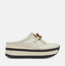 The Jerry Sneaker (white)